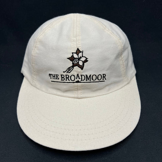 The Broadmoor Golf Resort Strapback Hat NWT White Adjustable