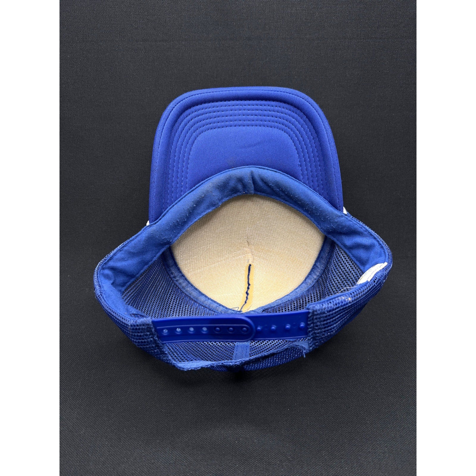 Vintage Hawaiian Islands Map Trucker Hat – Royal Blue Mesh Snapback