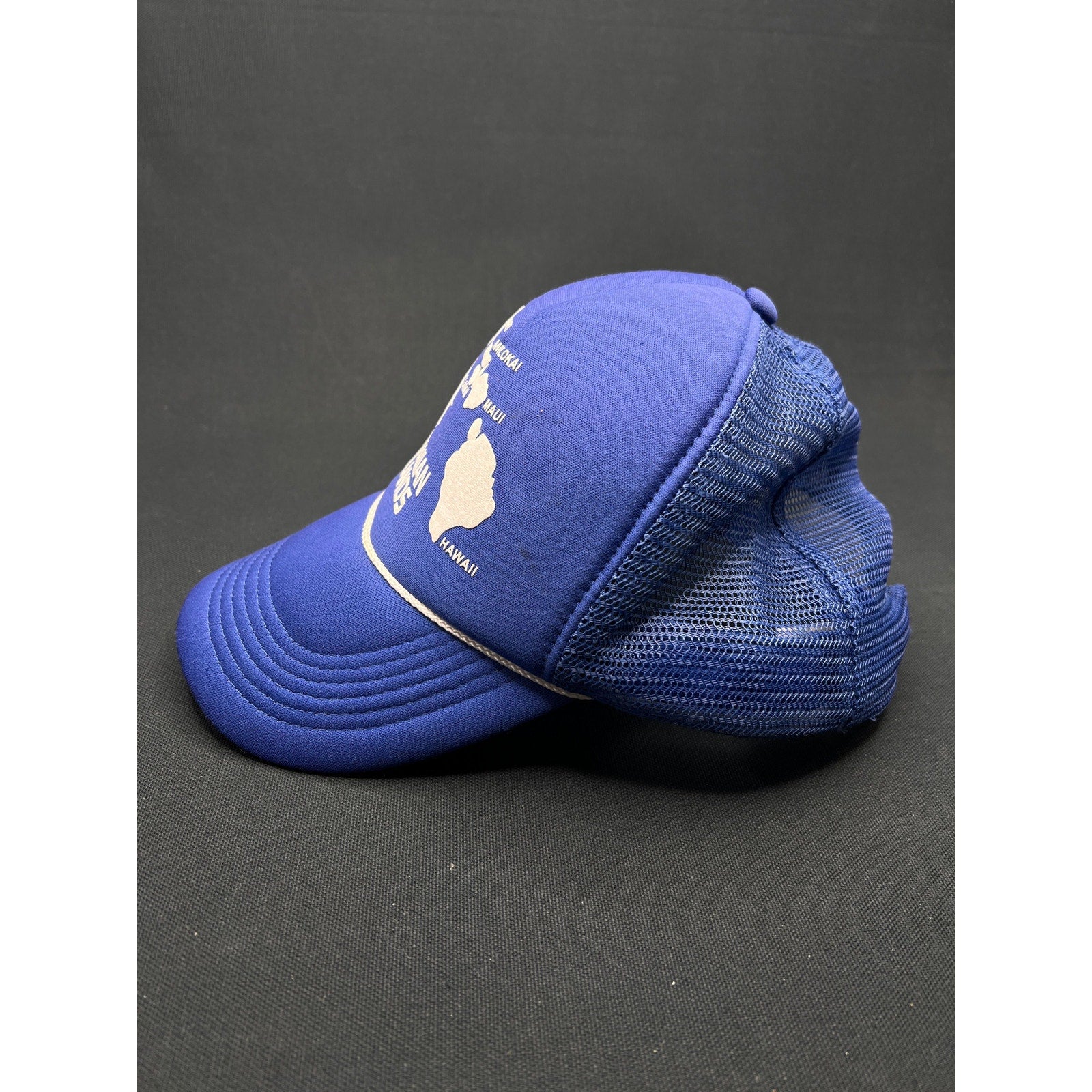 Vintage Hawaiian Islands Map Trucker Hat – Royal Blue Mesh Snapback