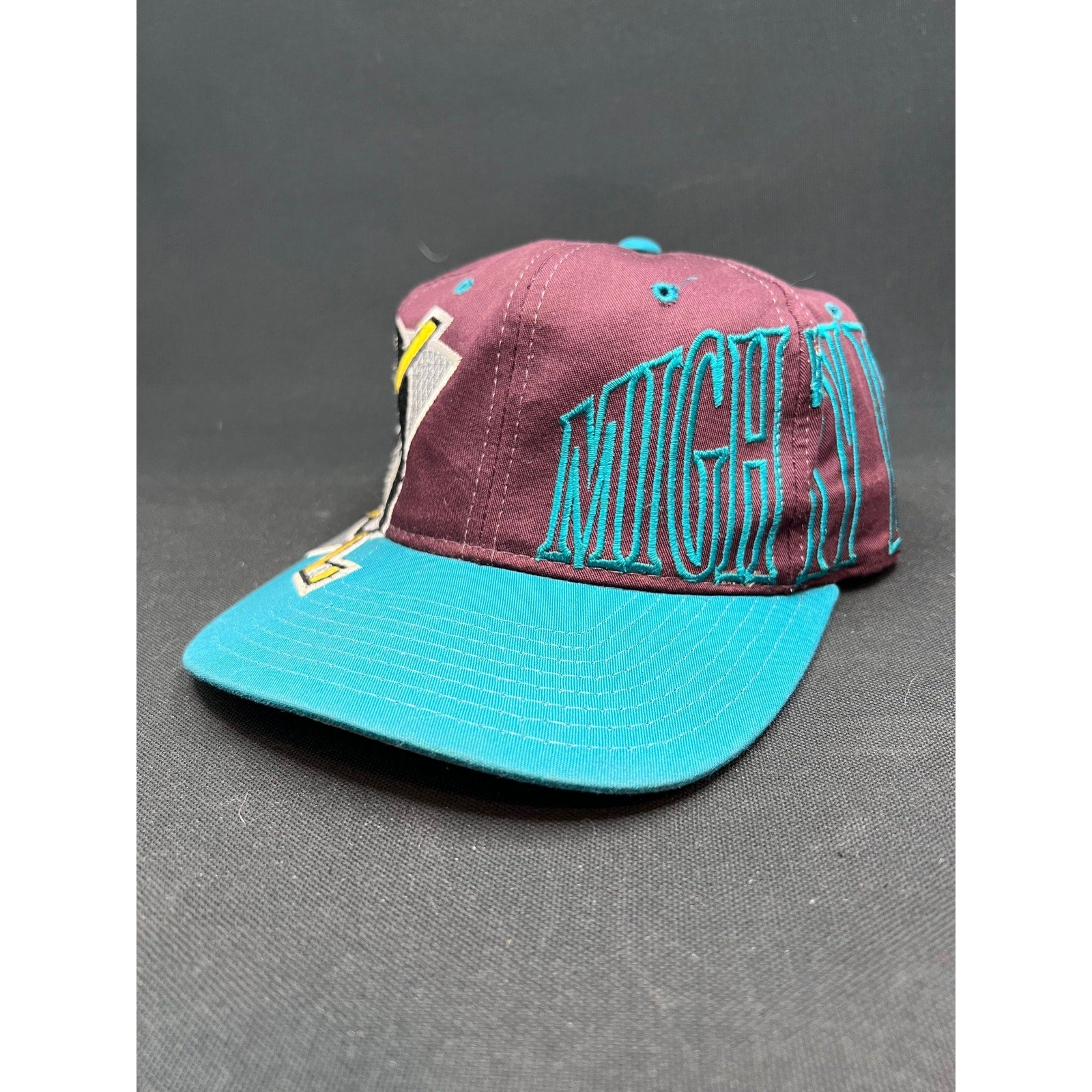 Very Rare Vintage 90s Mighty Ducks Starter Script Snapback Hat Teal Eggplant NHL