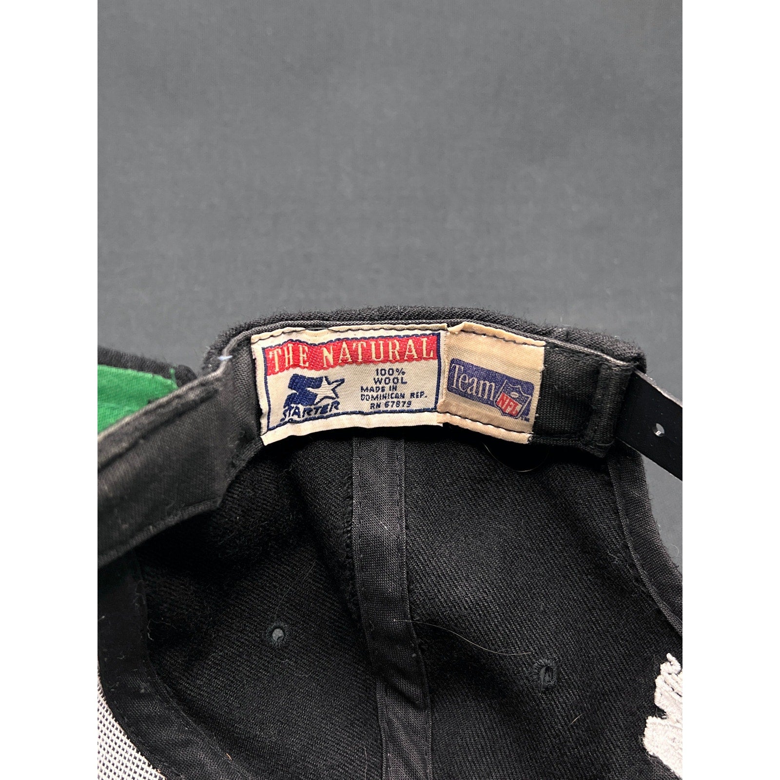 Vintage 1990s Raiders Arch Logo Starter Snapback – “The Natural” Wool Black/Silver