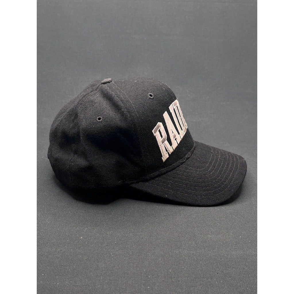 Vintage 1990s Raiders Arch Logo Starter Snapback – “The Natural” Wool Black/Silver