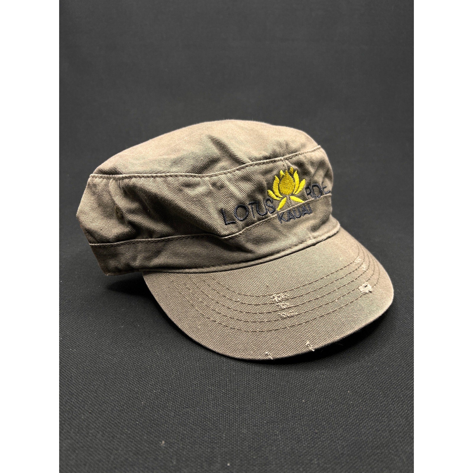 Vintage Lotus Ridge Kauai Military-Style Cap – Distressed Olive Cotton