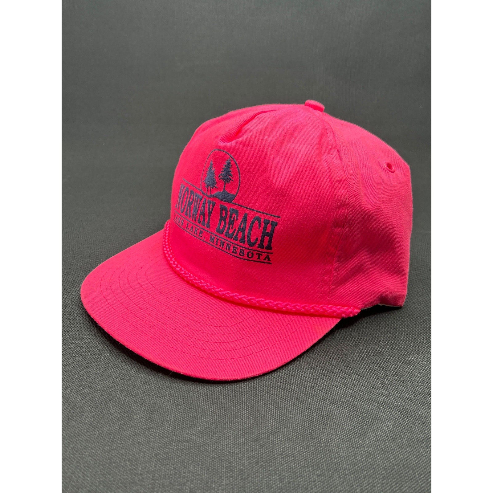 Vintage 1980s Norway Beach Cass Lake Minnesota Zipperback Hat – Neon Pink Rope
