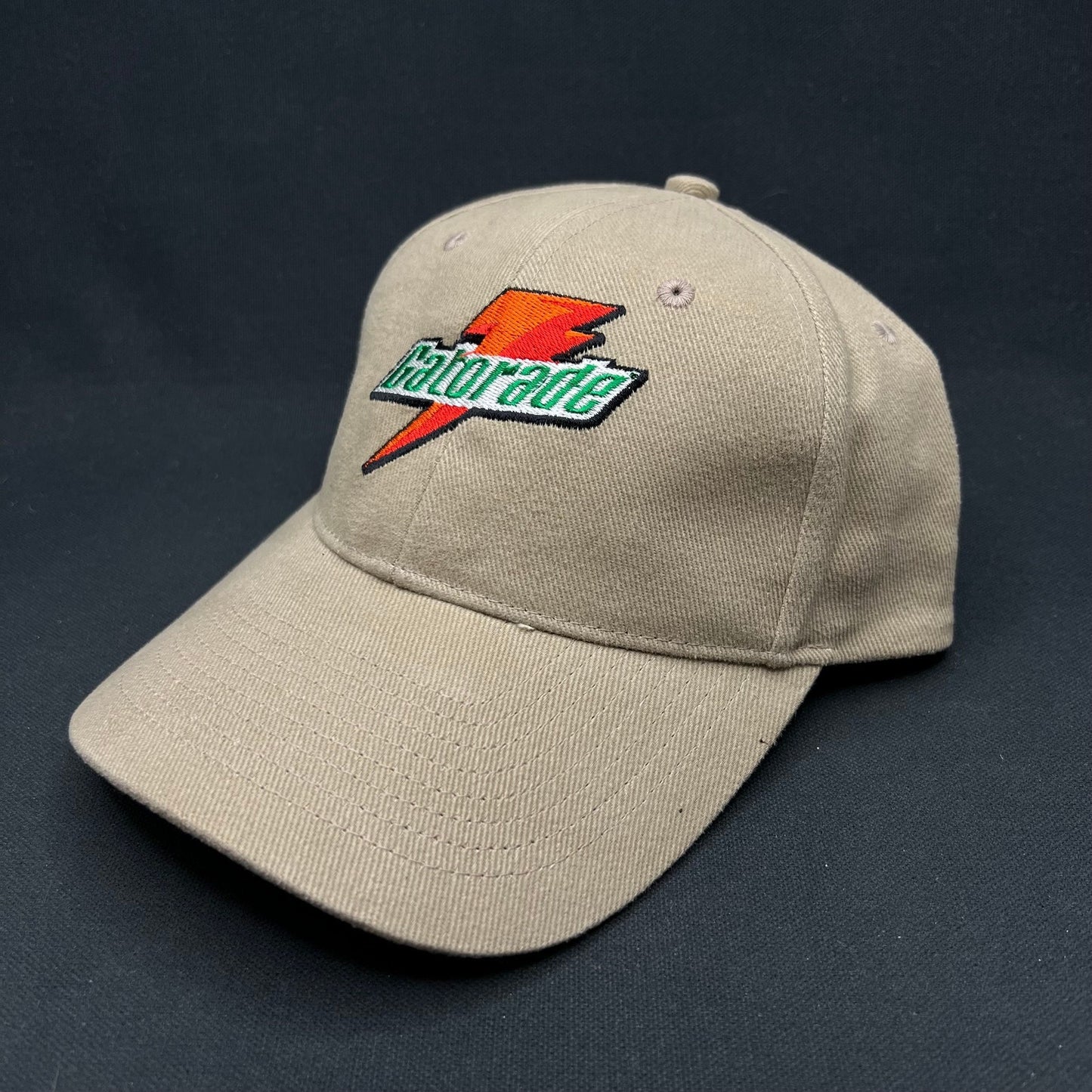Vintage Gatorade Lightning Logo Strapback Hat Cap America Beige
