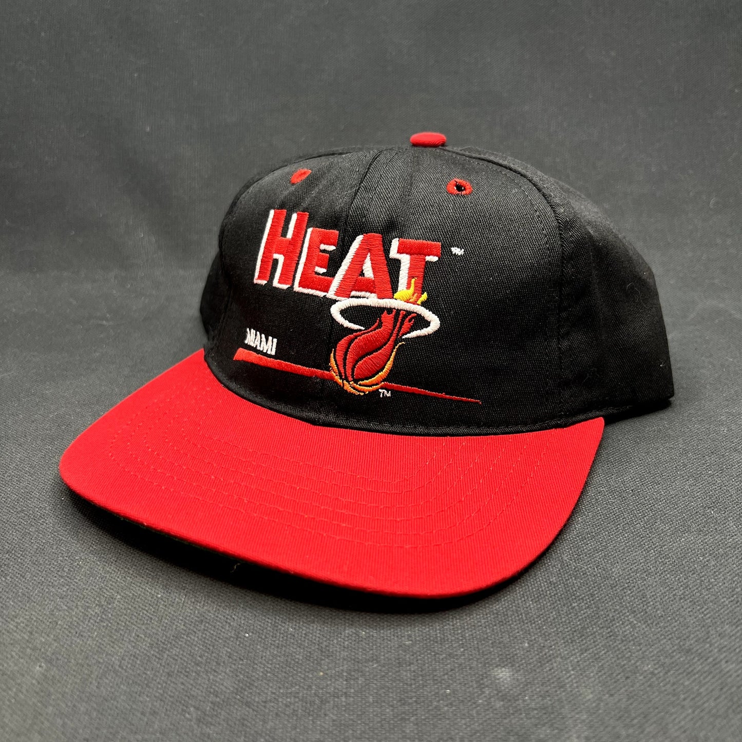 Vintage Miami Heat Twins Enterprise NBA Snapback Hat USA Made Black Red