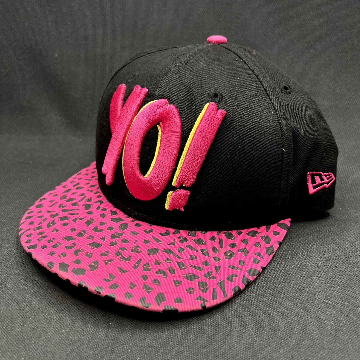 Yo! MTV Raps New Era 9FIFTY Snapback Hat Pink Black S/M Retro