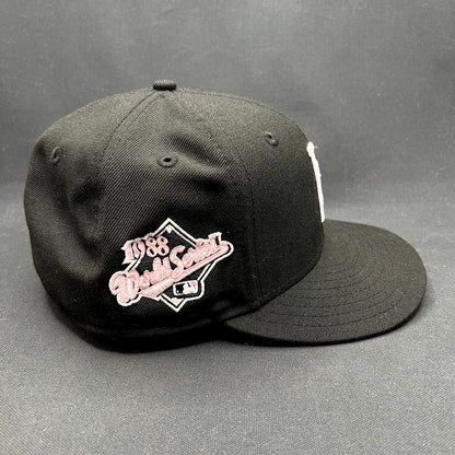 New Era LA Dodgers 59FIFTY Fitted Hat 7 1/8 Black Pink Undervisor