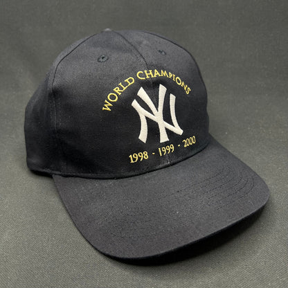 Vintage New York Yankees 3-Peat World Champions Snapback 1998-2000
