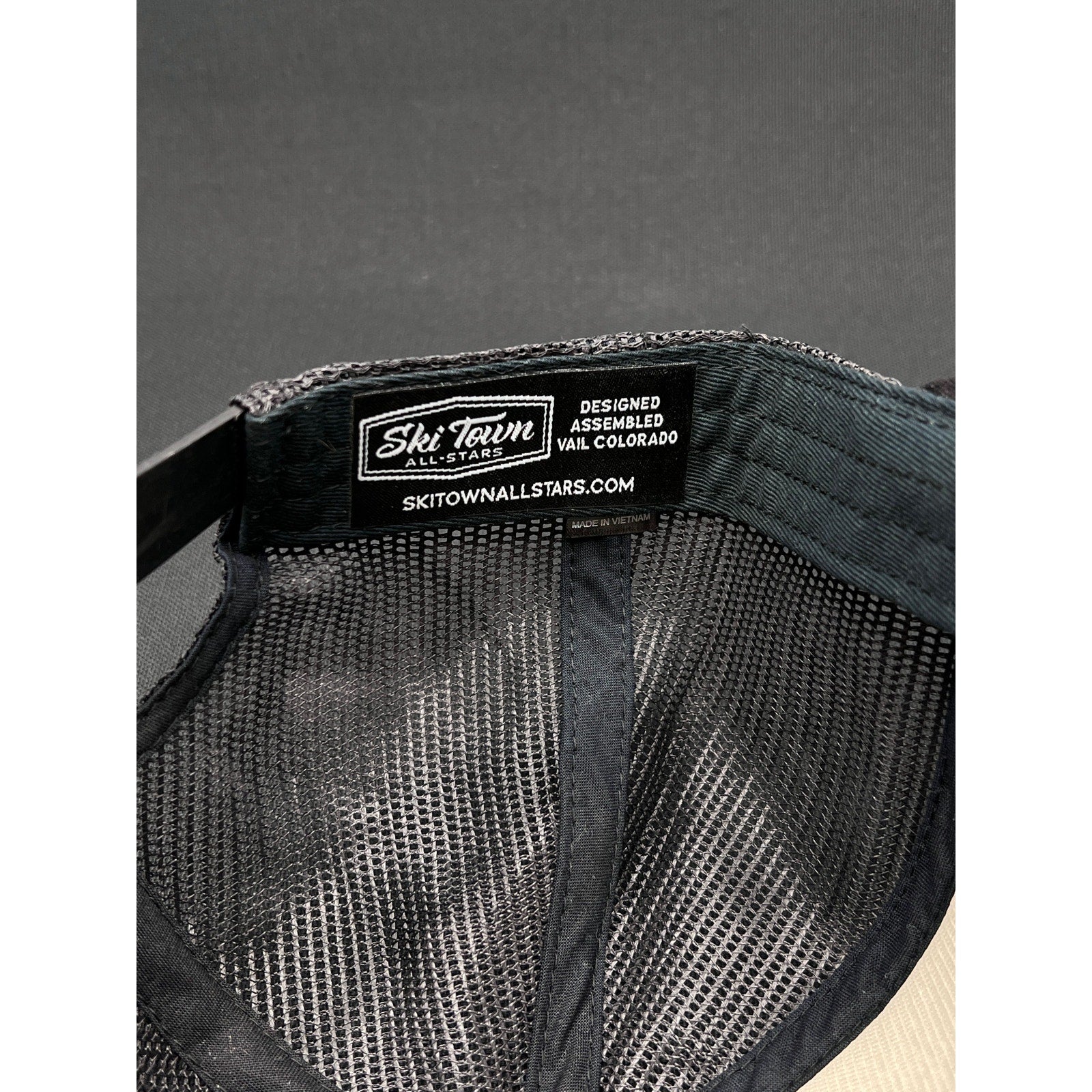 Vintage JAPOW Ski Town All-Stars Trucker Hat Black Mesh Snow Culture Cap