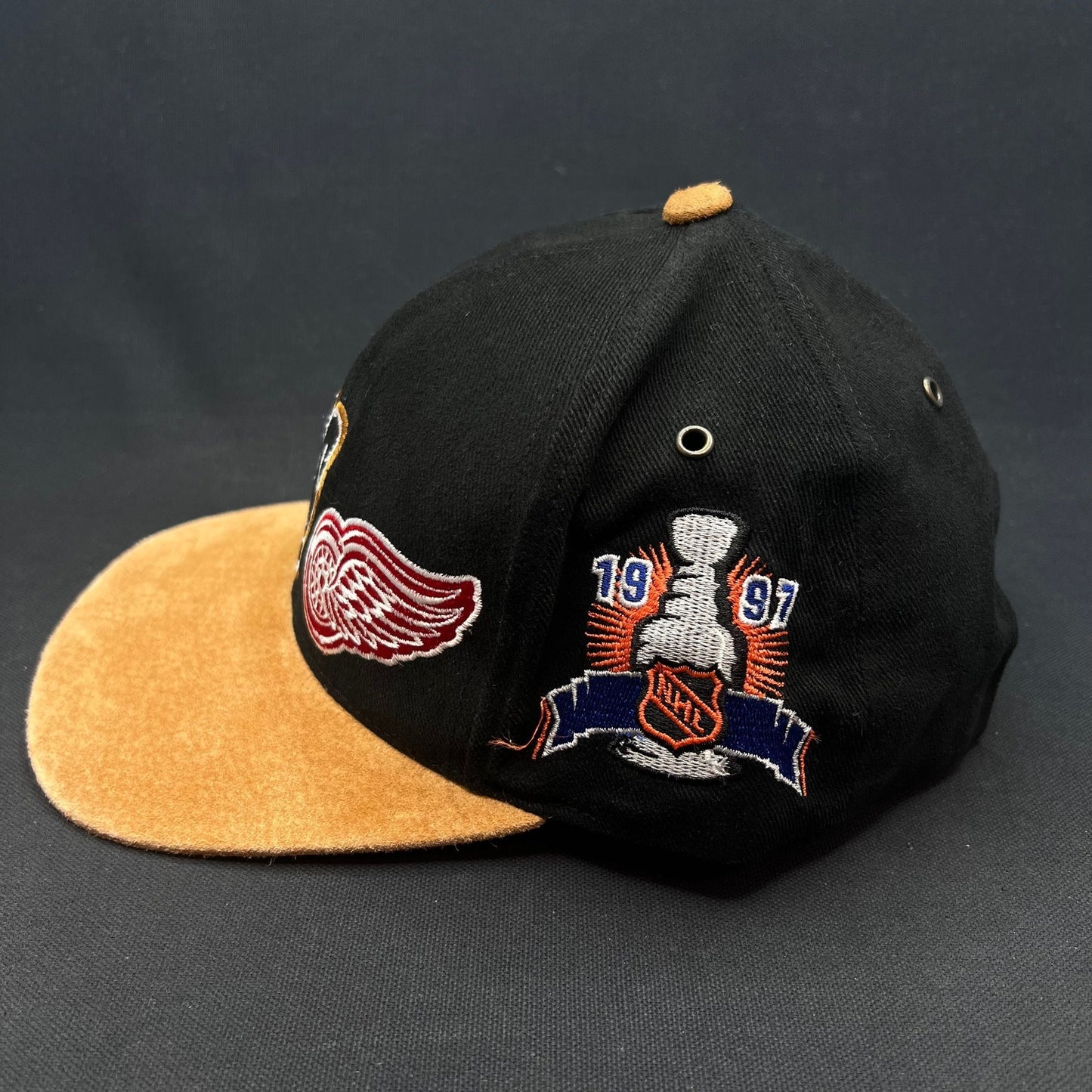 Vintage Detroit Red Wings 1997 Stanley Cup Champs Starter Snapback Hat