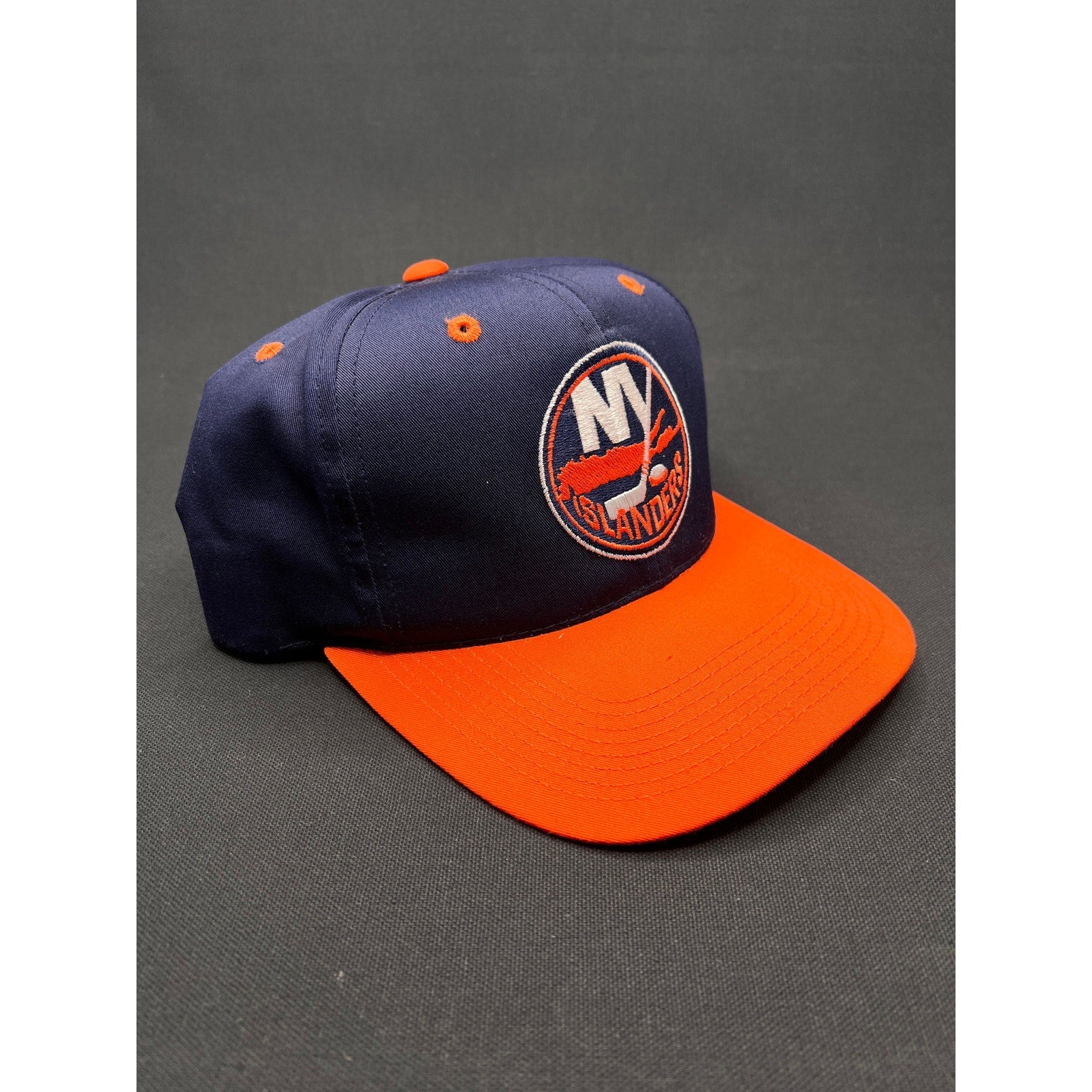Vintage 1990s New York Islanders Snapback Hat Navy/Orange – The G Cap NHL