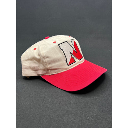 Vintage Nebraska Cornhuskers “N” Snapback Hat Red Brim NCAA (Color Bled)