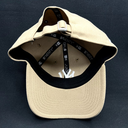 New Era 9TWENTY MoMA New York Yankees Strapback Hat Khaki