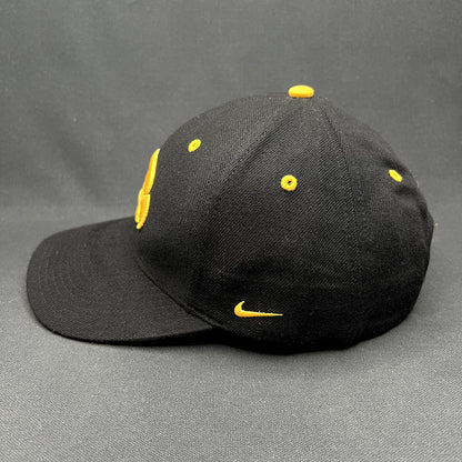 Vintage Nike Iowa Hawkeyes Strapback Hat Black Yellow Team Sports Cap