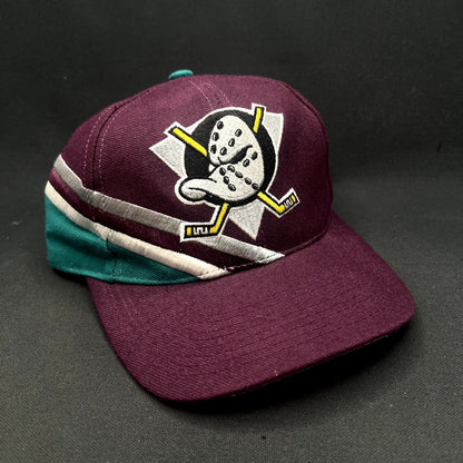 Vintage Anaheim Mighty Ducks Apex One Wave Snapback Hat NHL Disney Taiwan