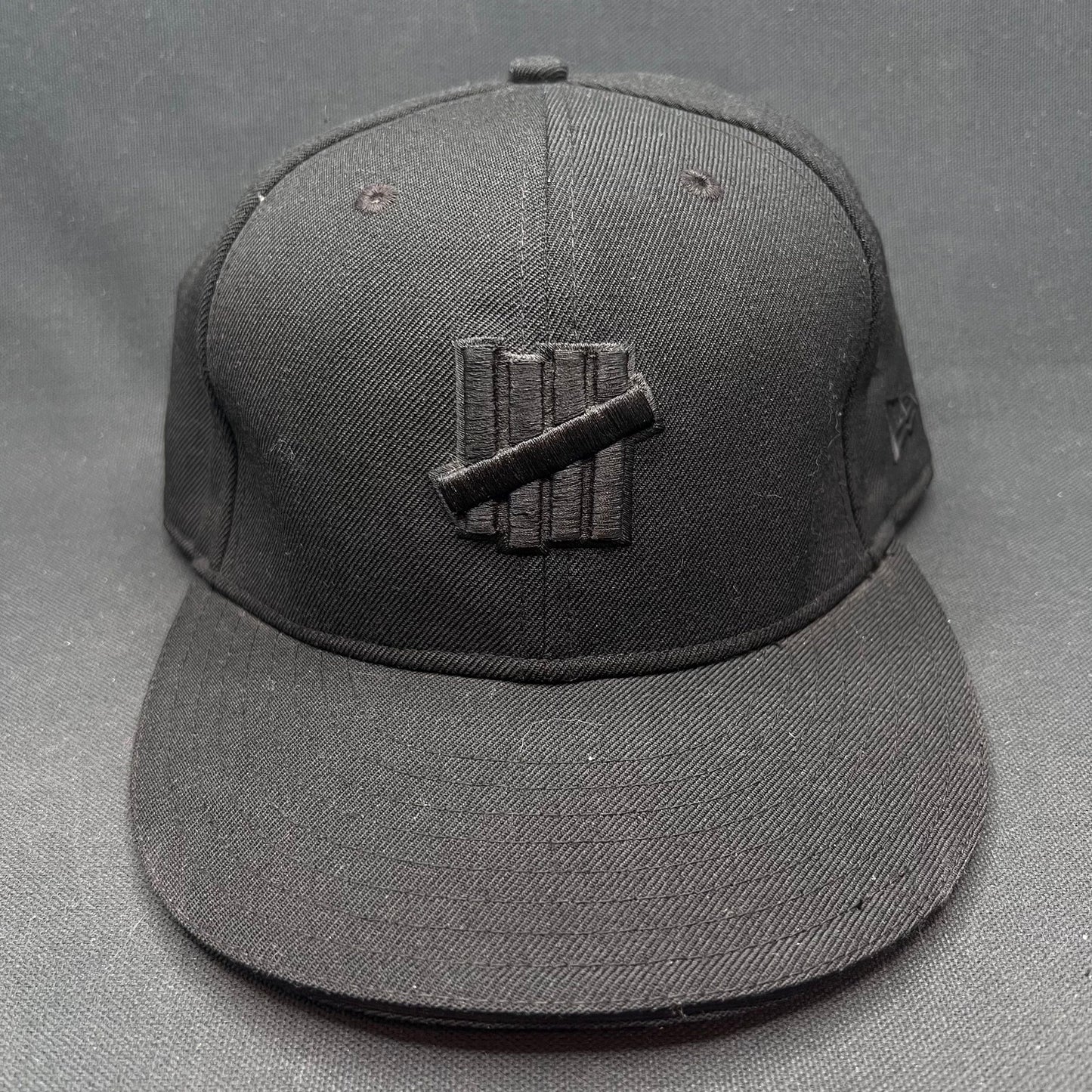 Undefeated 5 Strike Logo New Era 59FIFTY Fitted Hat Black M/L
