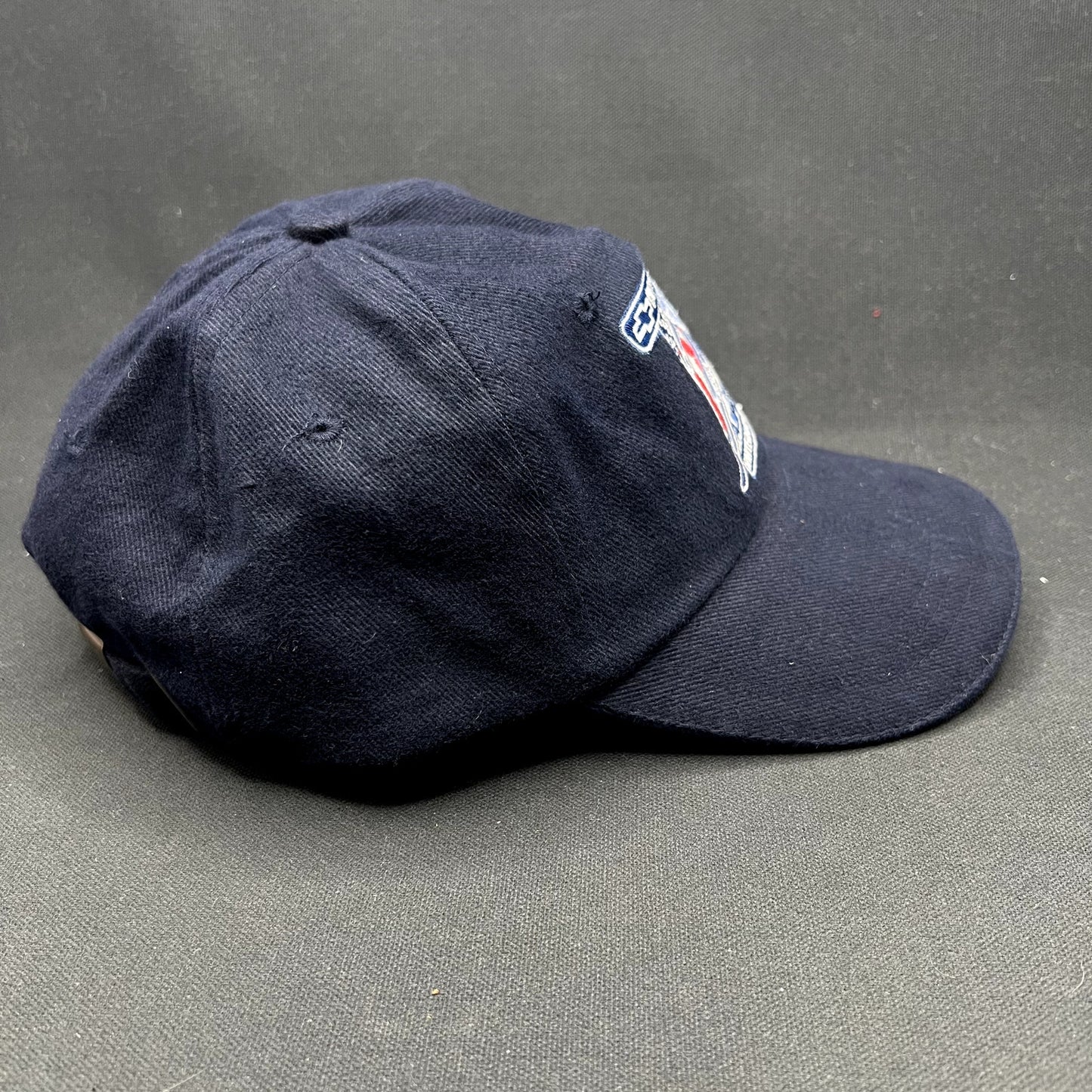 2002 Aspen Winternational Chevy Truck Ski Strapback Hat Karbon Canada