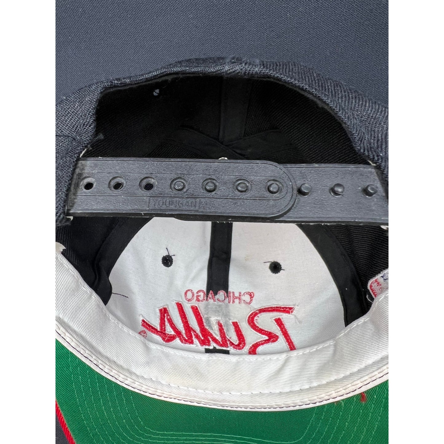 Vintage 90's Chicago Bulls Script Snapback Hat Sports Specialties Costa Rica