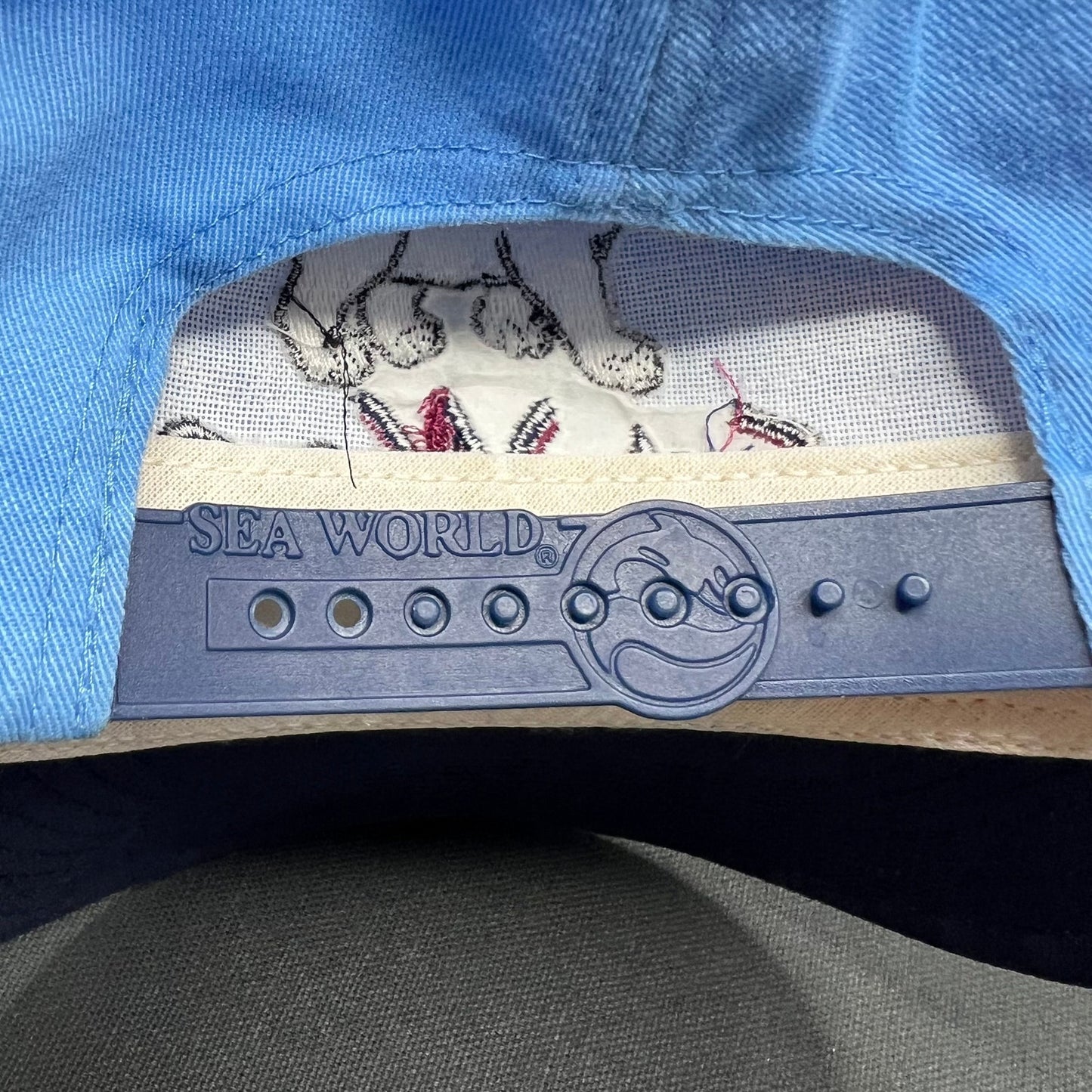 Vintage SeaWorld Polar Bear Snapback Blue Strapback Hat USA Theme Park