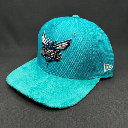 Charlotte Hornets New Era 9FIFTY On Court Snapback Teal NBA Hat