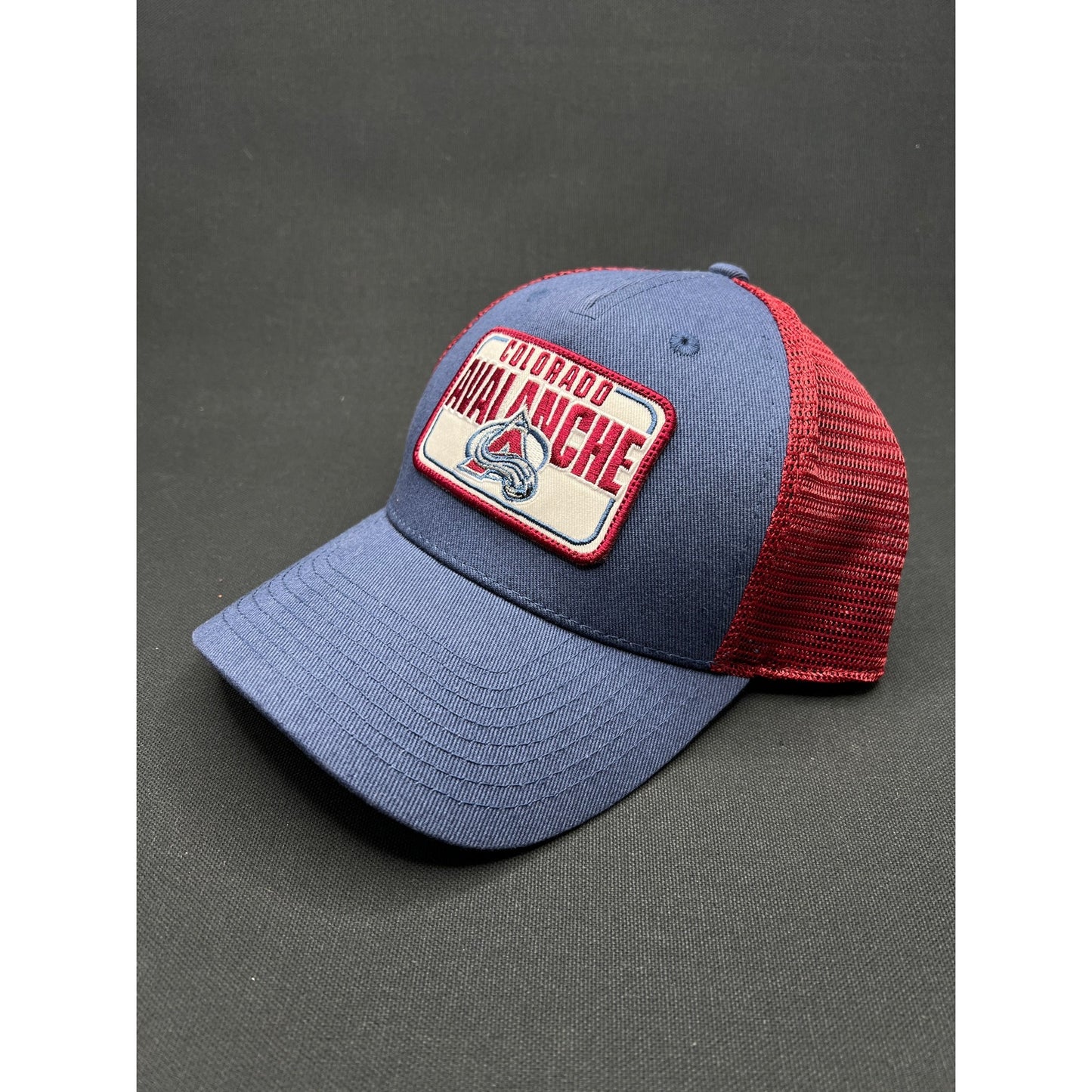 Colorado Avalanche NHL Trucker Snapback – Fan Favorite Meshback Hat