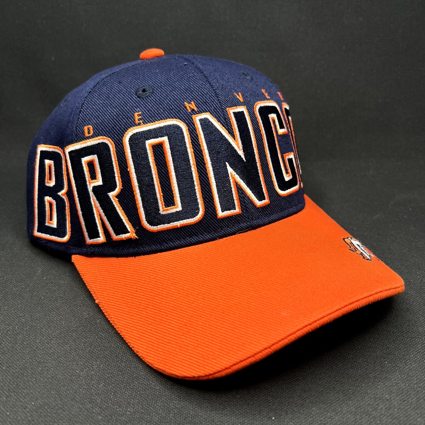 NWT Reebok Denver Broncos Strapback Hat NFL Big Logo Navy Orange Cap
