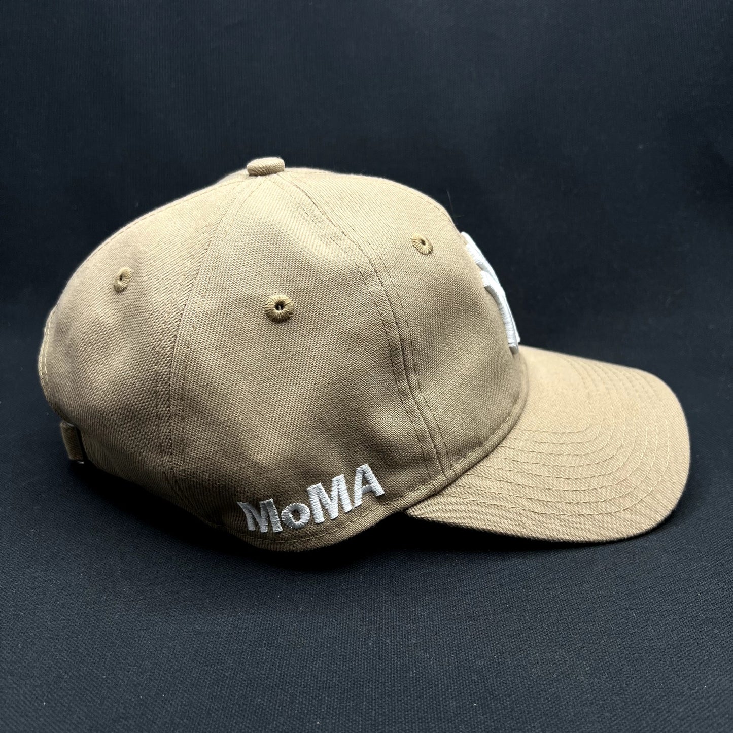 New Era 9TWENTY MoMA New York Yankees Strapback Hat Khaki