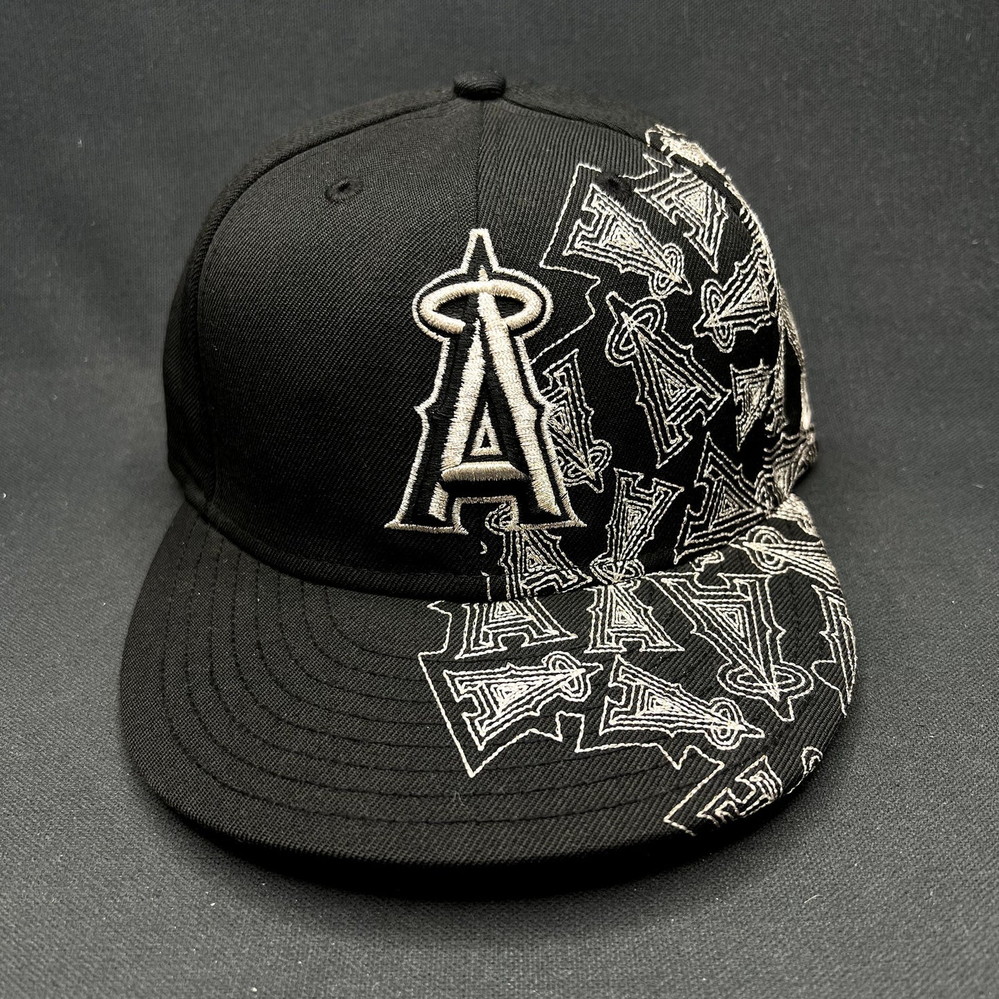 New Era 59FIFTY Los Angeles Angels Fitted Hat Size 7 Black MLB