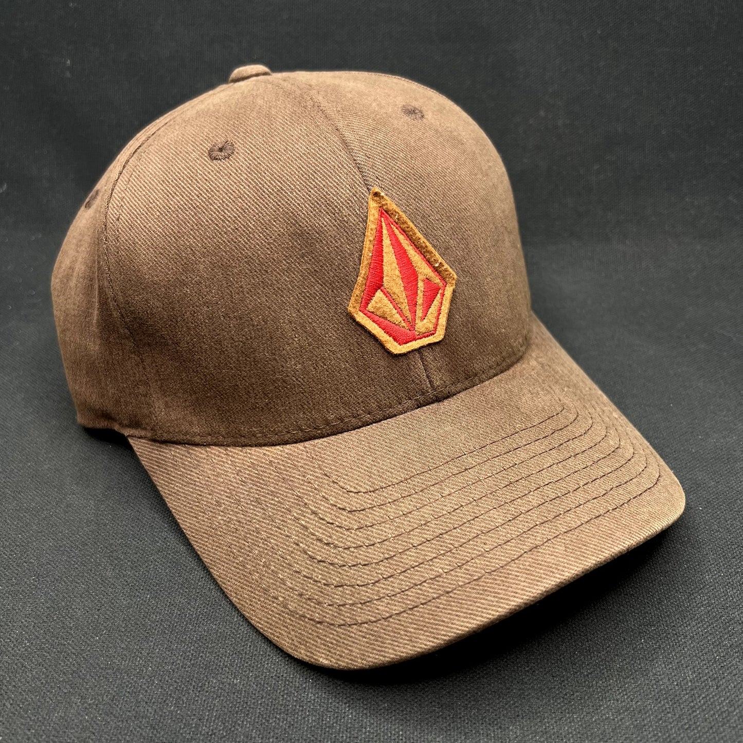 Y2K Volcom Stone Logo Brown Flexfit Skate Surf Hat S/M