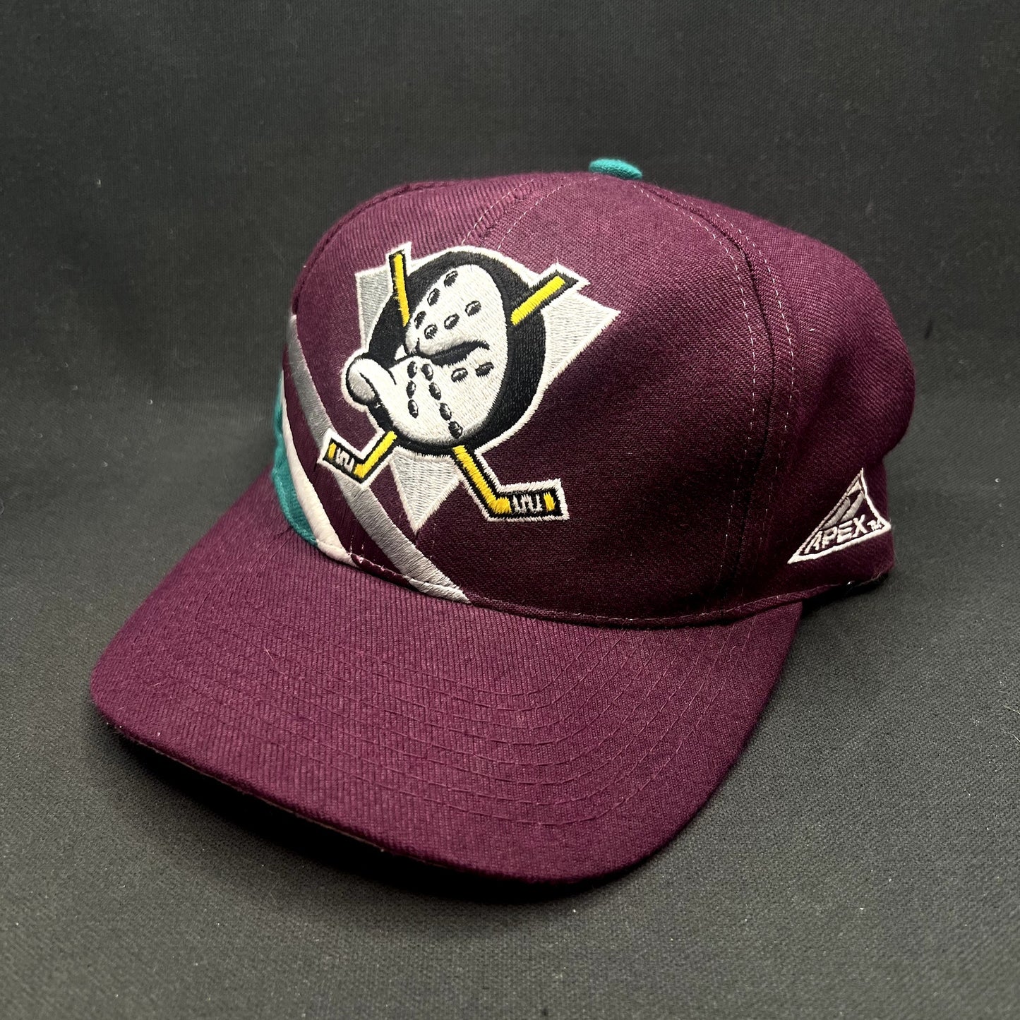 Vintage Anaheim Mighty Ducks Apex One Wave Snapback Hat NHL Disney Taiwan
