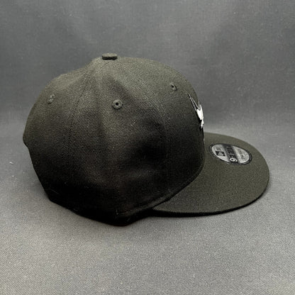 Chicago Bulls Blackout Logo New Era 9FIFTY Snapback Hat NBA Black NWT