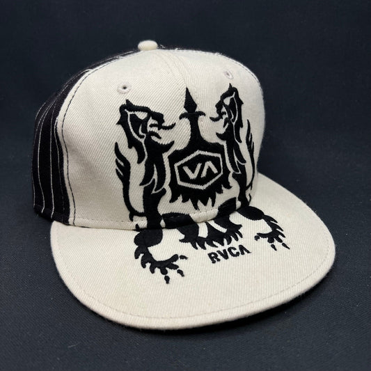7 1/2 RVCA Crest Graphic Fitted Hat Black White Y2K