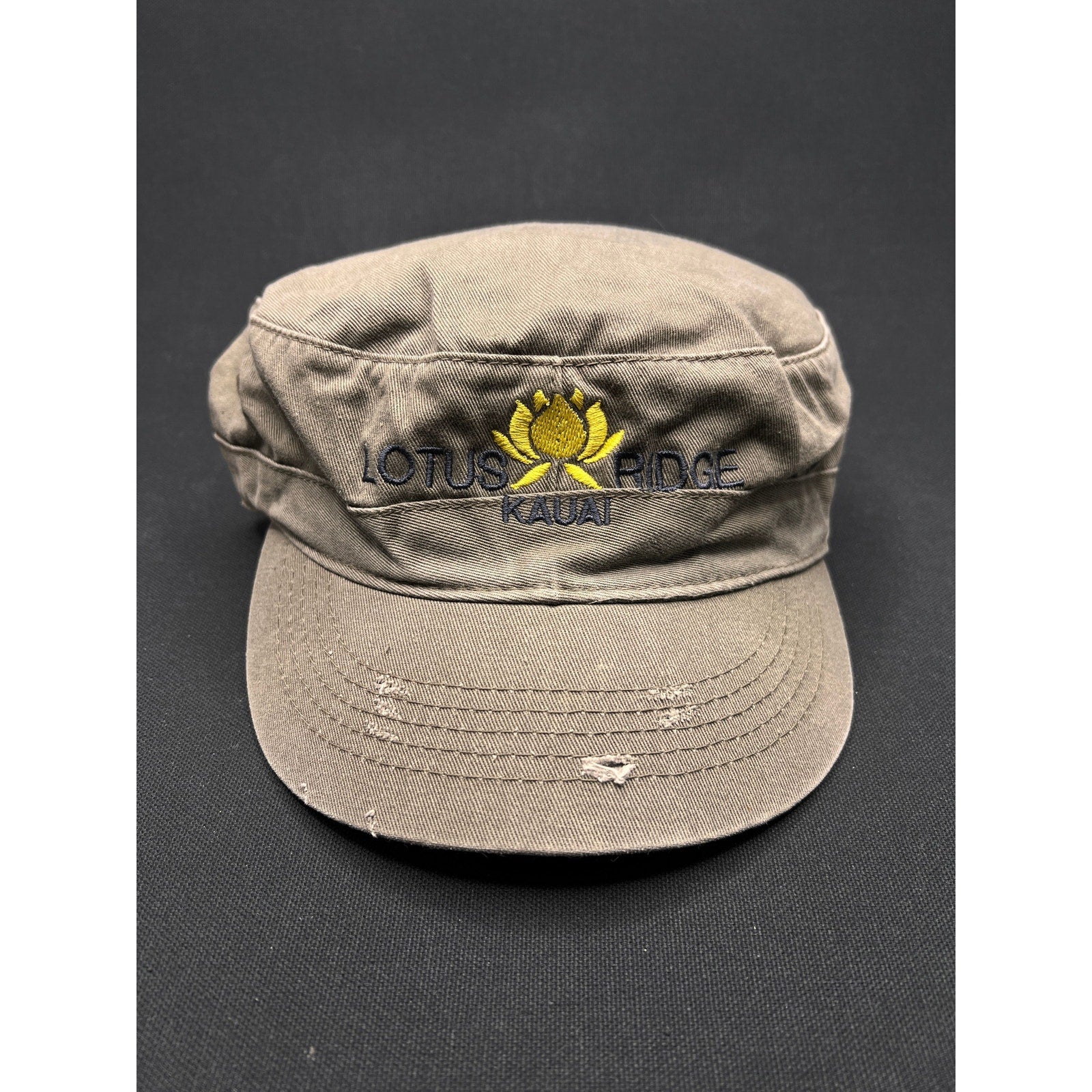 Vintage Lotus Ridge Kauai Military-Style Cap – Distressed Olive Cotton