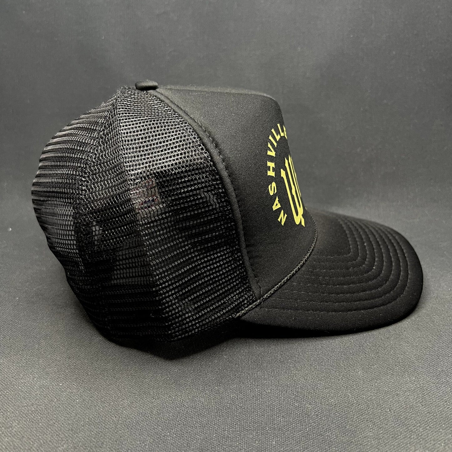 Vintage Nashville’s Whiskey Getcha Some Green Brier Nissin Trucker Snapback Hat