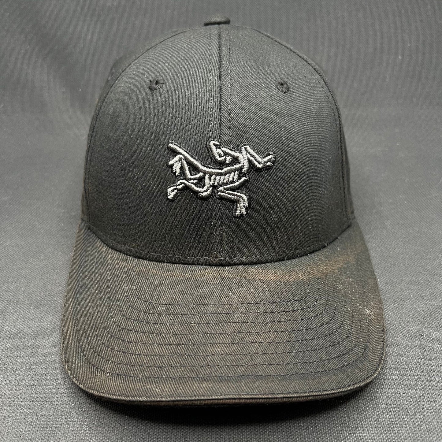 Arc’teryx Flexfit Hat Black Bird Logo Cap Outdoor Hiking OSFA