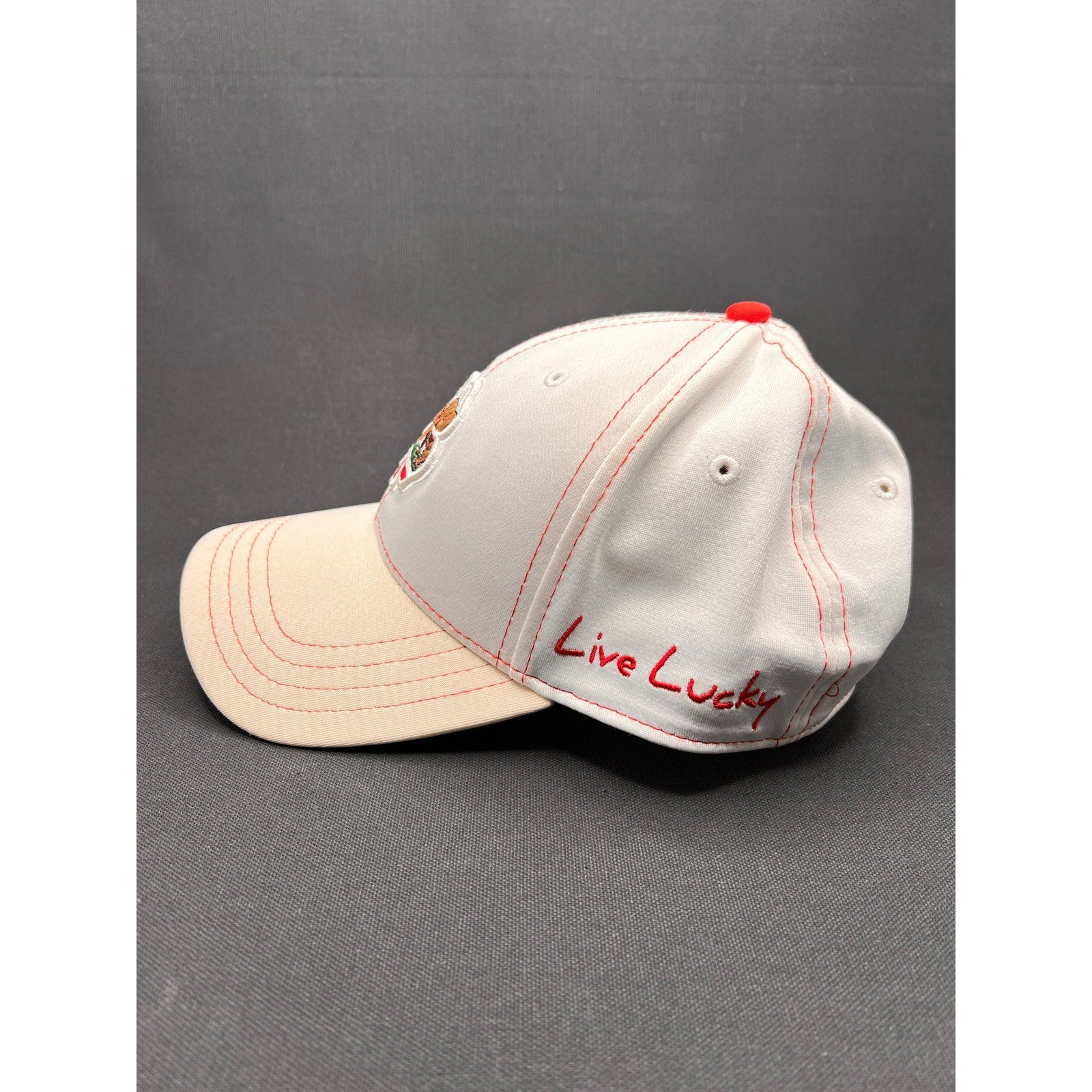 S/M Black Clover California Republic Live Lucky Hat Four-Leaf Clover Bear Design