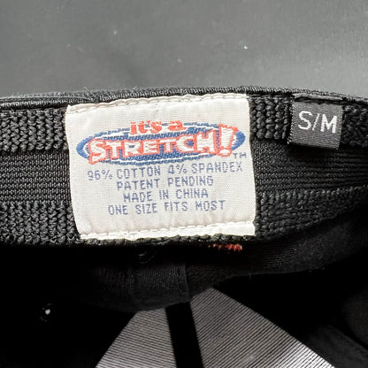 Vintage 2004 Aspen Wintersköl “Un4gettable” Stretch Fit Hat Ink! Coffee Ski Festival Cap S/Ma