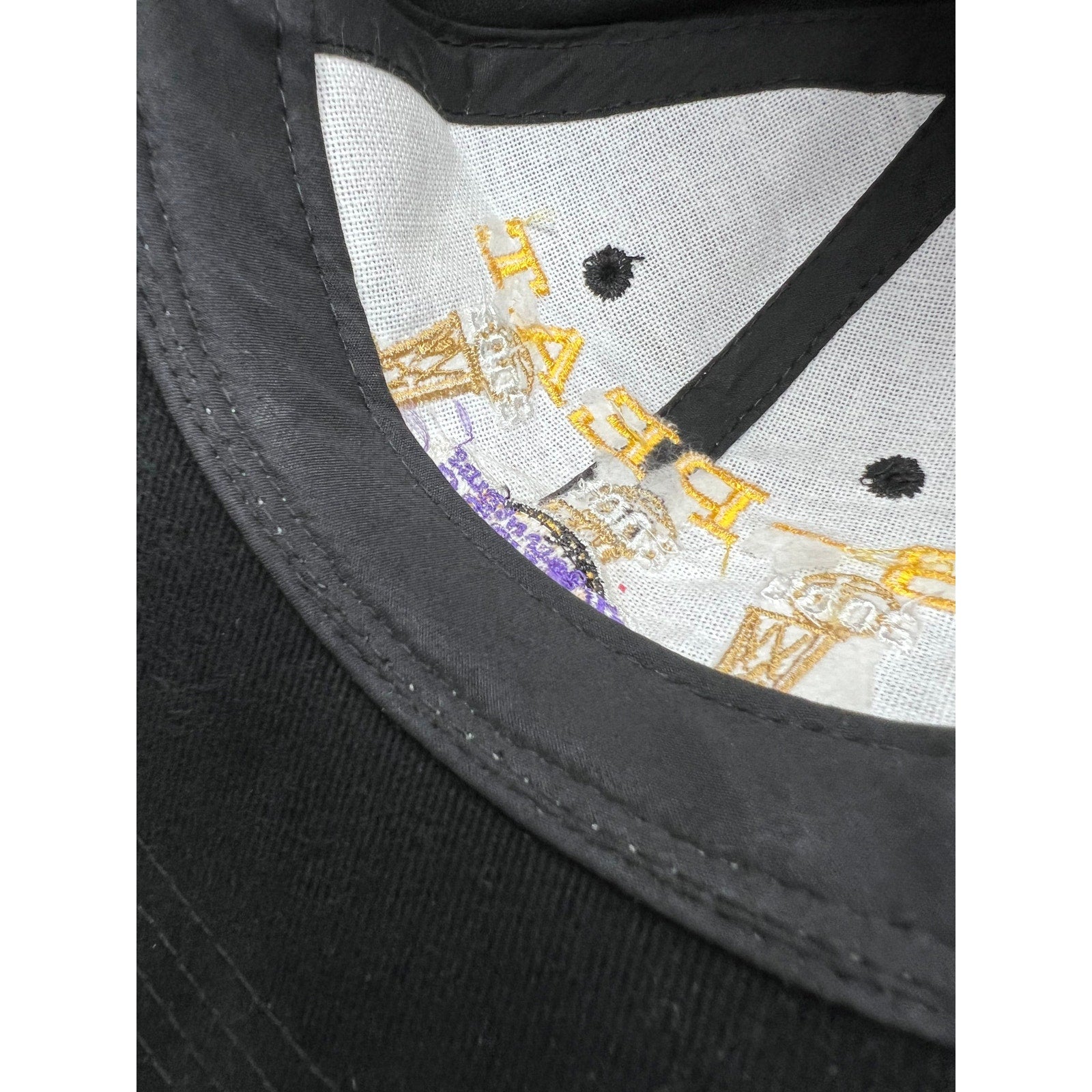 Vintage 2002 Los Angeles Lakers “3-Peat” NBA Champions Hat – Headmaster Inc.