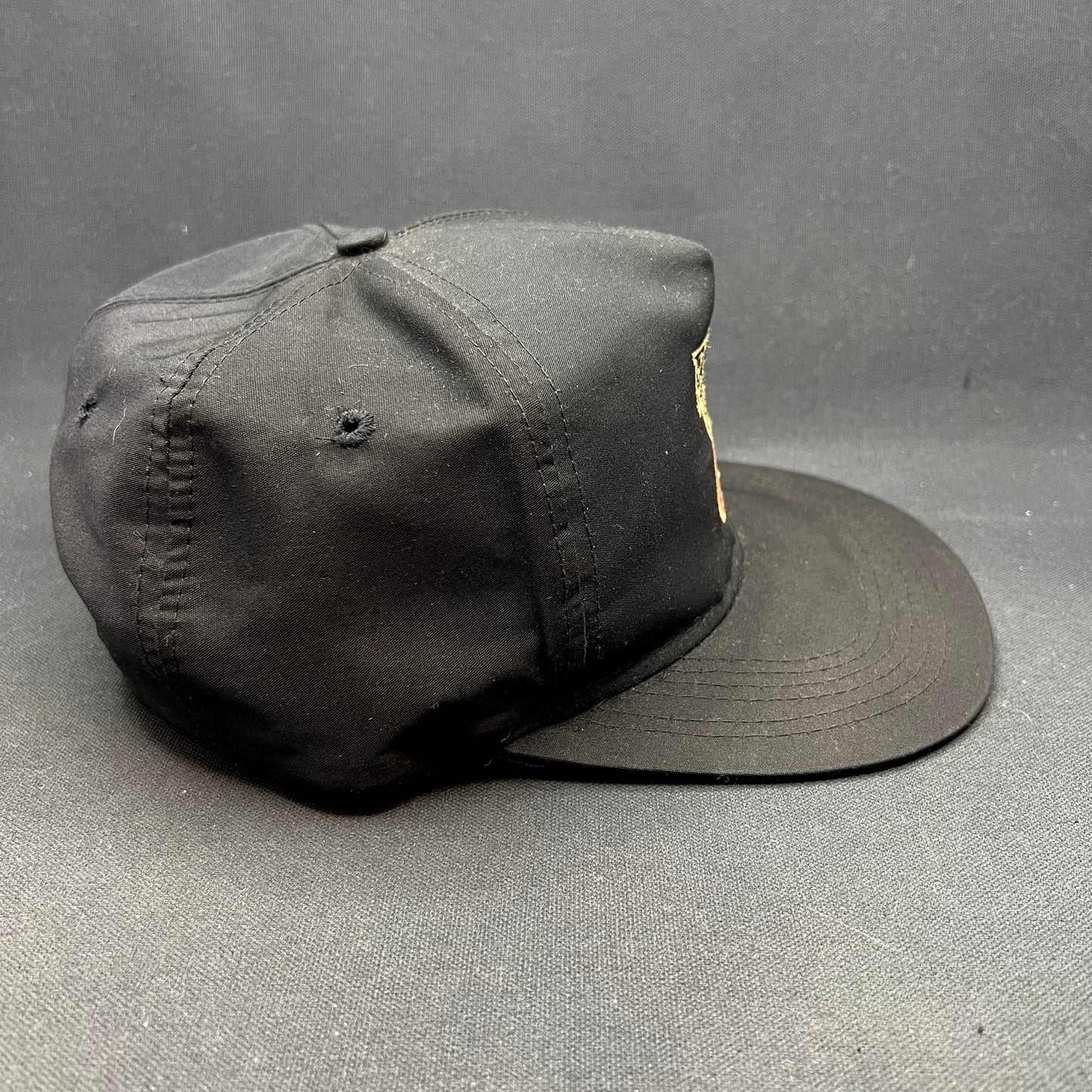 Vintage Black Velvet Premium Blended Canadian Whisky Snapback Hat Universal