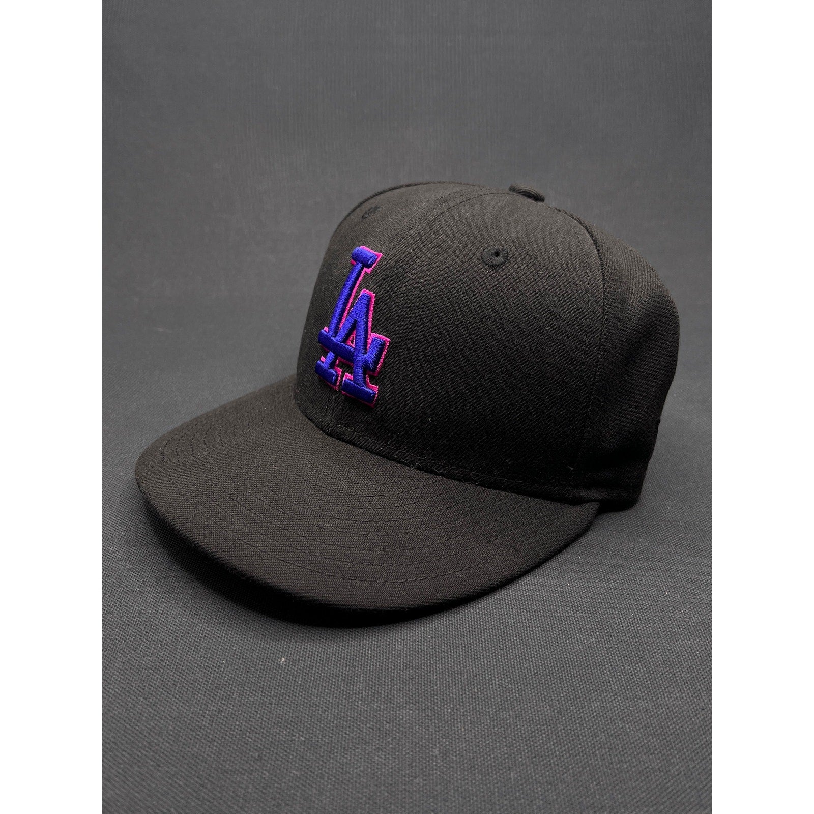 New Era LA “60 Years” Black Fitted Hat – Pink/Blue Embroidery (7 1/4)