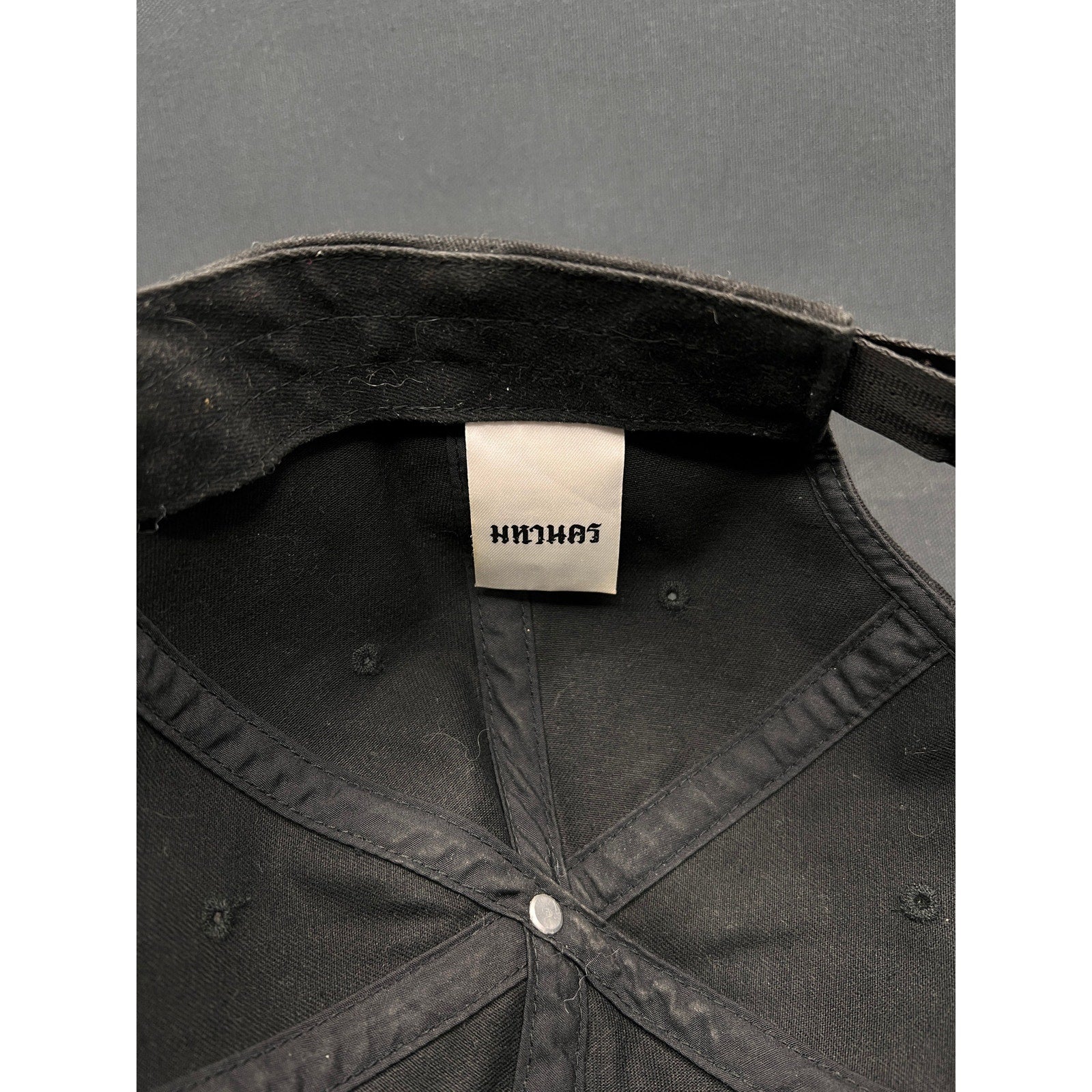 Mahanakhon Skate Club Hat – Black Cotton Strapback (Bangkok Streetwear Brand)