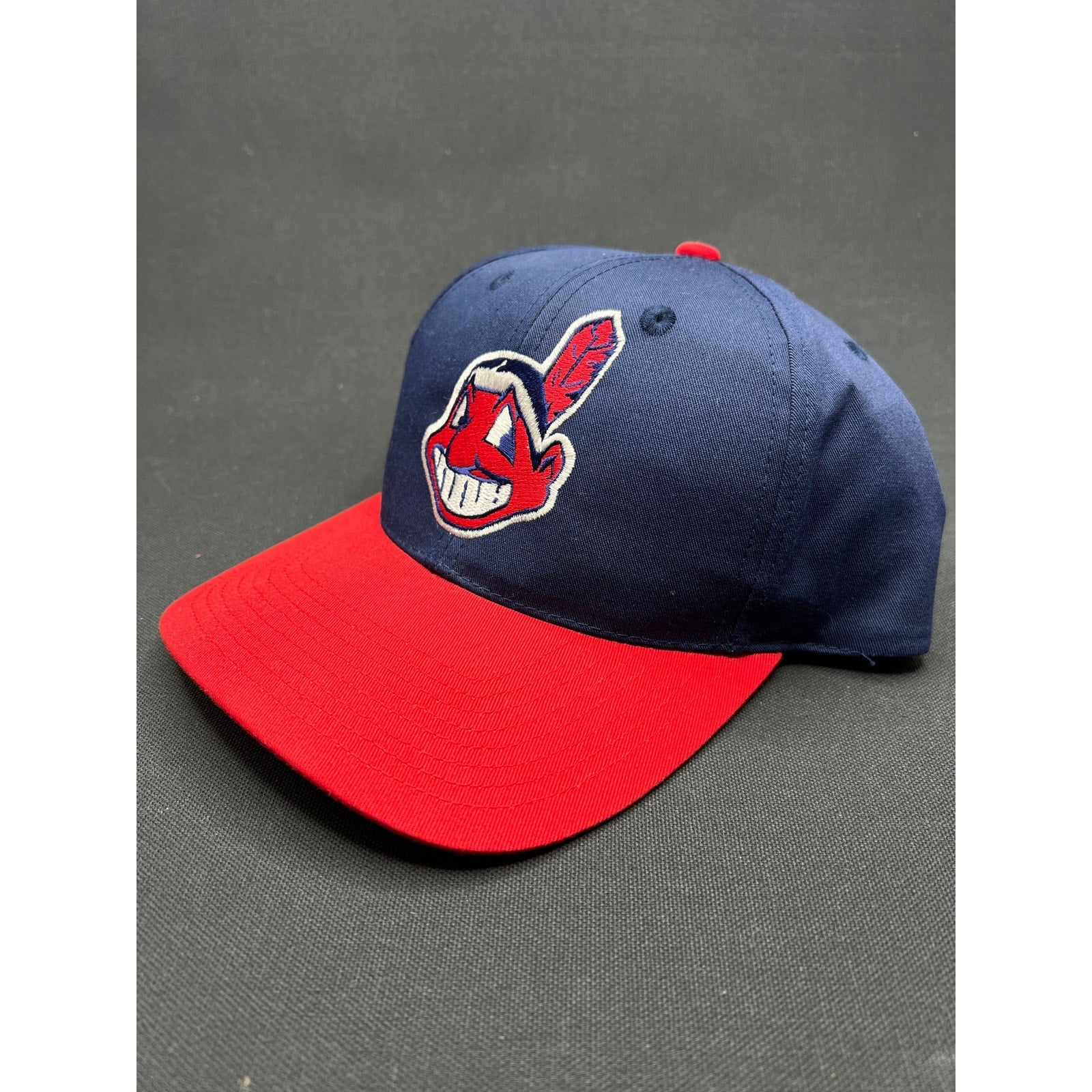 Vintage 90s Cleveland Indians Snapback Hat Twins Enterprise MLB Taiwan