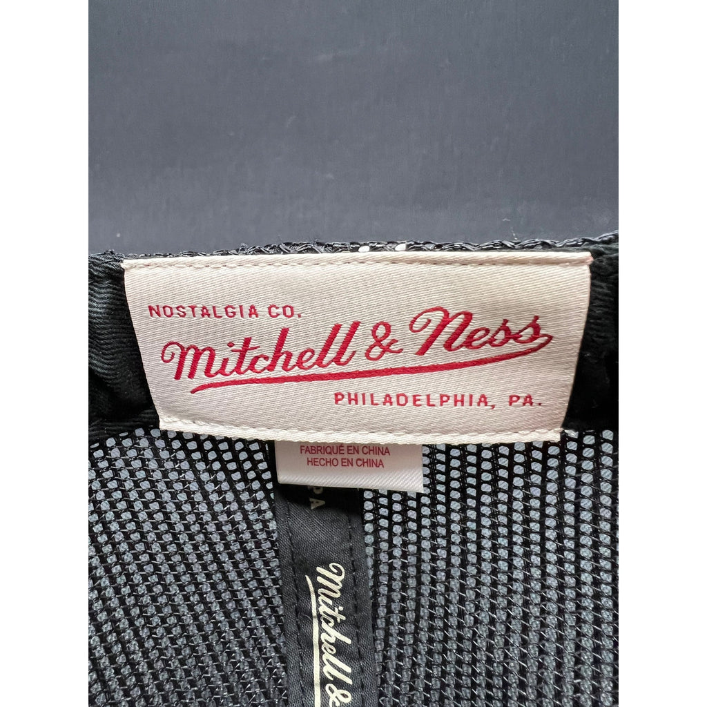 Mitchell & Ness Miami Floridians Throwback Rope Snapback – Pink Rope, Mesh Back, Vintage ABA Style