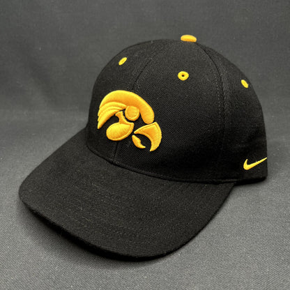 Vintage Nike Iowa Hawkeyes Strapback Hat Black Yellow Team Sports Cap