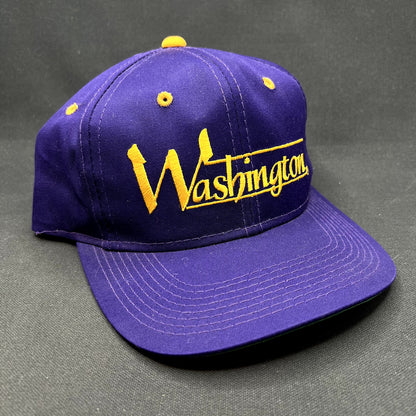 Vintage Washington Huskies The Game Snapback Hat Purple NCAA USA