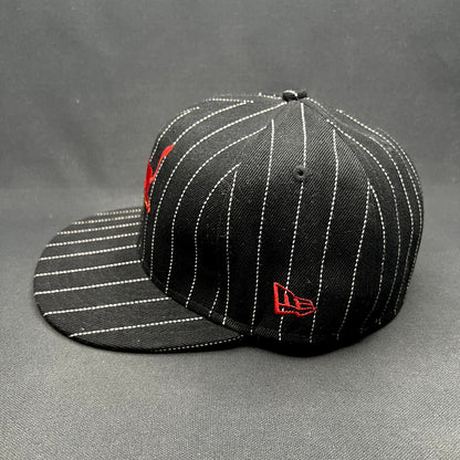New Era 59FIFTY Red Bull Pinstripe Fitted Hat Black White Size 7 1/4