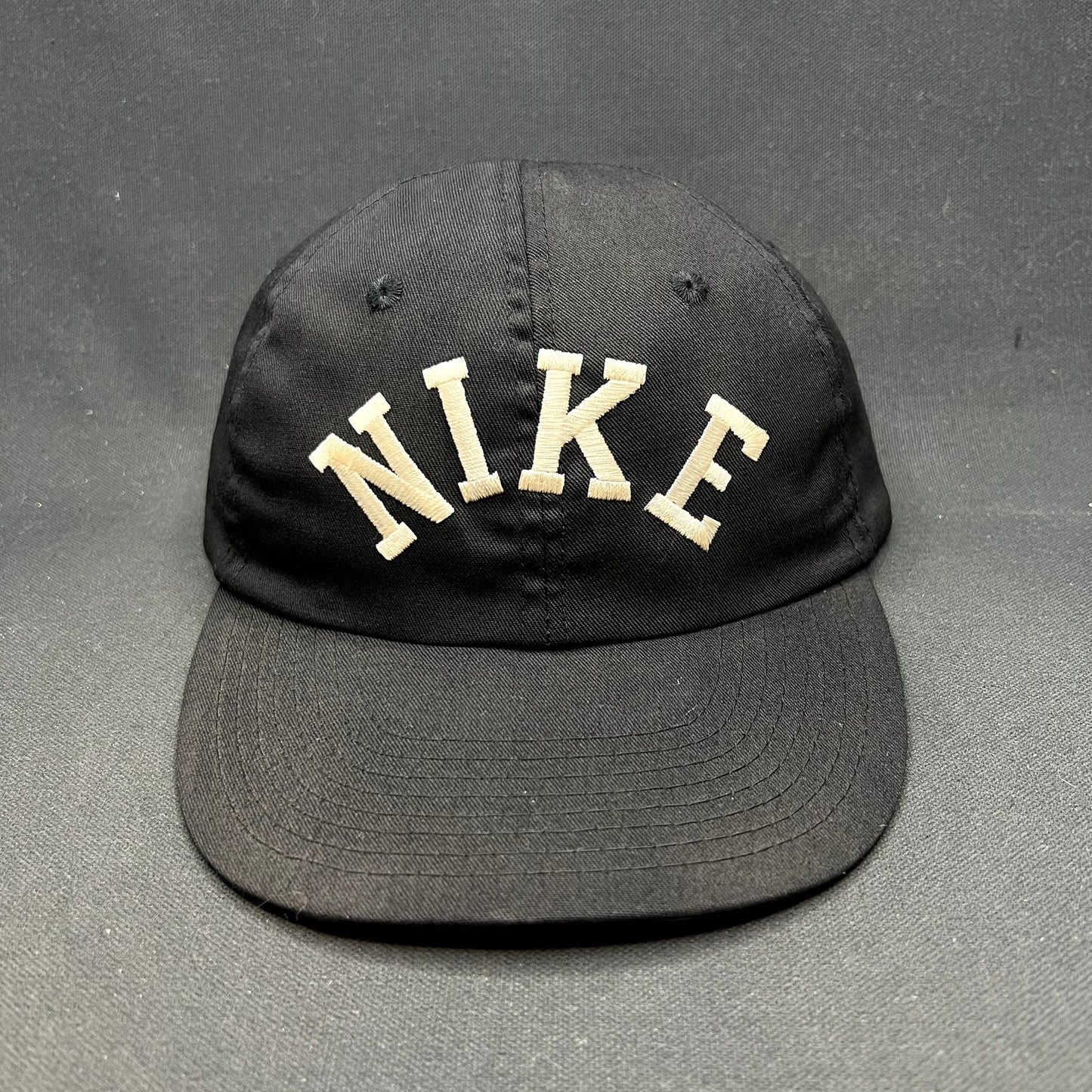 Vintage Nike Arch Spellout Strapback Hat Black Green Undervisor Taiwan 80s 90s