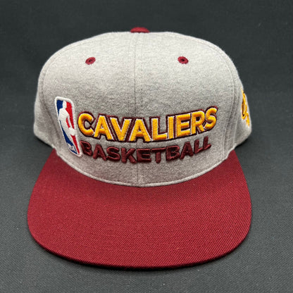Mitchell & Ness Cavaliers Snapback Hat NBA Script Gray Red