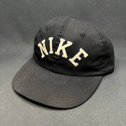 Vintage Nike Arch Spellout Strapback Hat Black Green Undervisor Taiwan 80s 90s